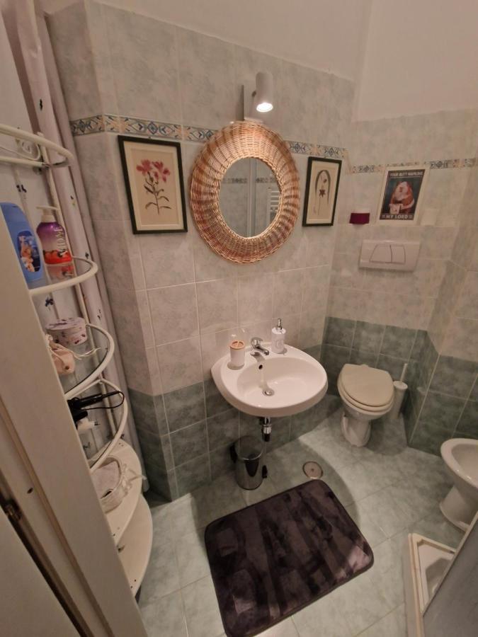 At Monica'S In Rome - Stazione Labaro Apartman Kültér fotó