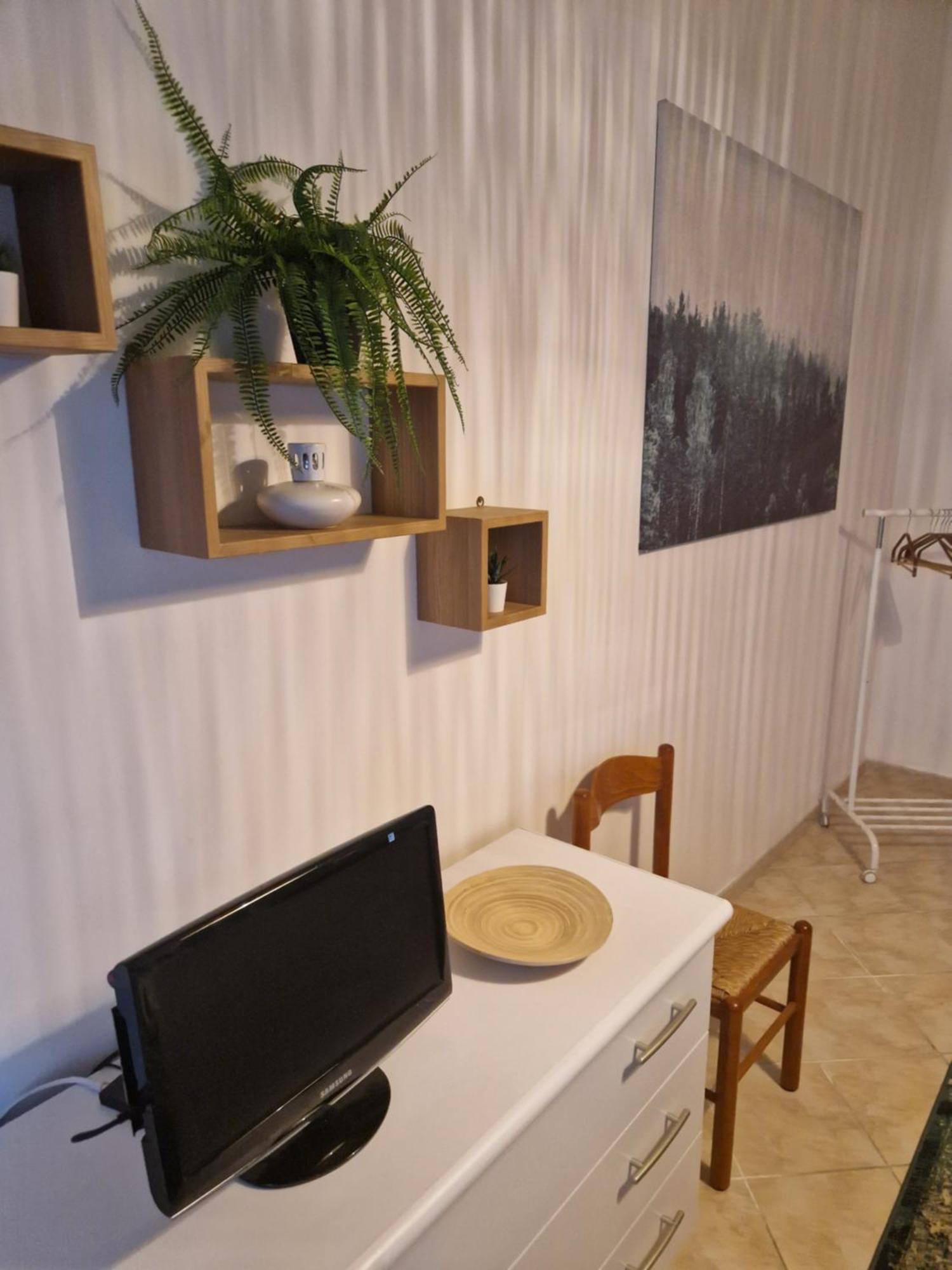 At Monica'S In Rome - Stazione Labaro Apartman Kültér fotó
